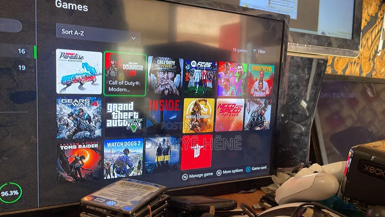 Microsoft Xbox One S 16games on Top Plus One Controller