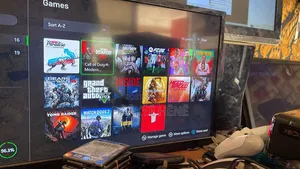 Microsoft Xbox One S 16games on Top Plus One Controller