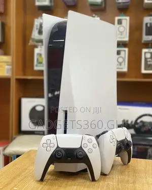 Sony Playstation 5 Standard (825gb Disc Version Old Model)