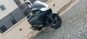 Yamaha Majesty 2010 Black