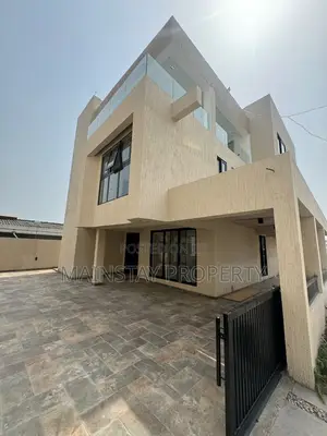 4bdrm Townhouse/Terrace in Mainstay Estates, Airport Residential Area