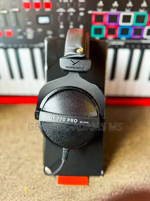 Original Beyerdynamic Dt-770 Pro Studio Headphones