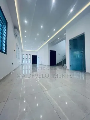 5bdrm House in East Legon Ogbojo, American House for sale