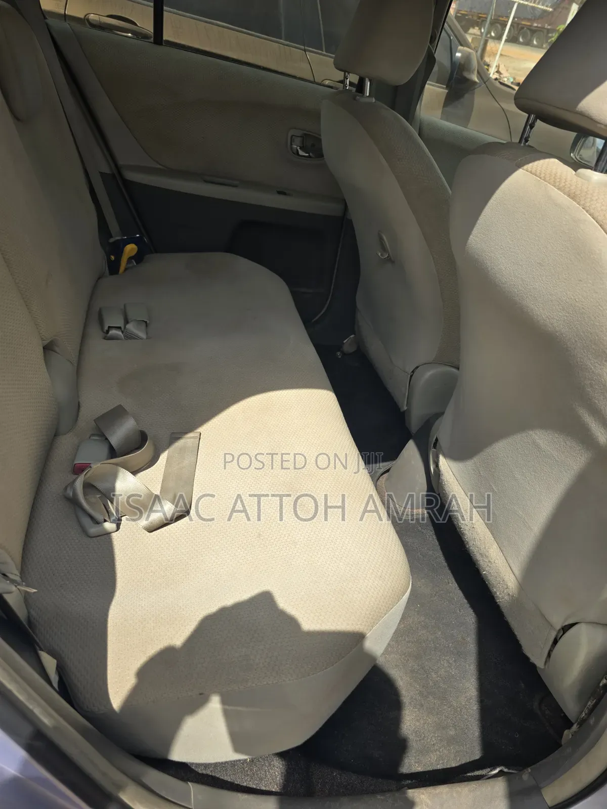 Toyota Vitz 1.3 AWD 5dr 2010 Gray