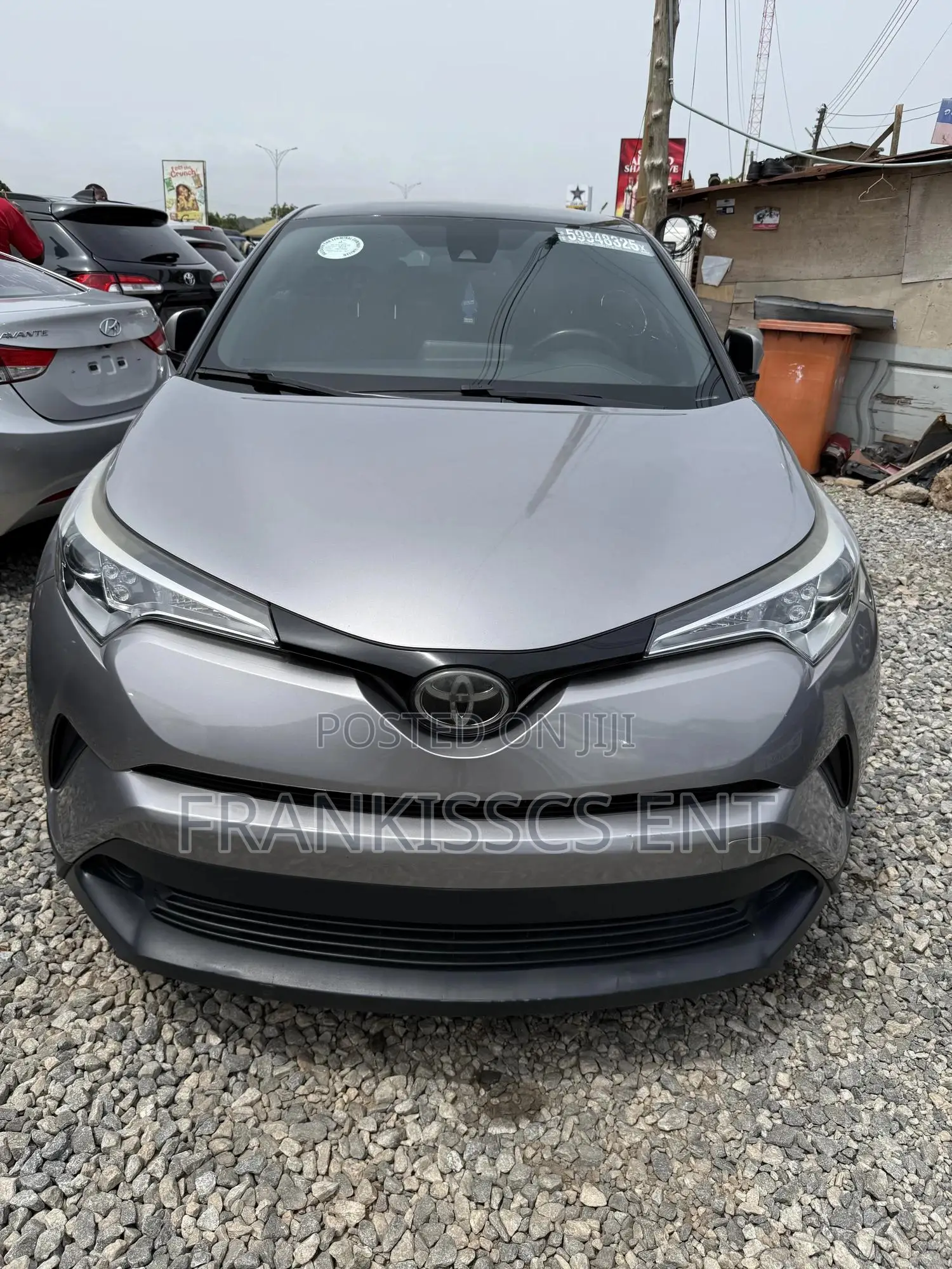 Toyota C-HR XLE FWD Sport Utility (2.0L 4cyl 2AM) 2018 Gray