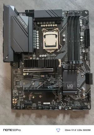 Gigabyte Z490 Ud Motherboard With 10500 I5 Processor