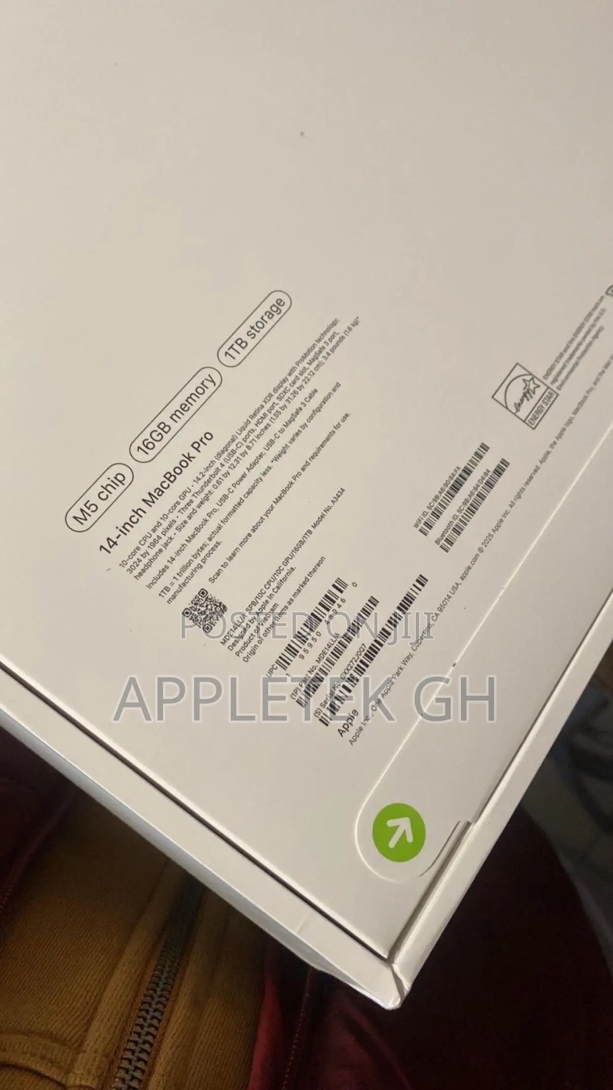 New Laptop Apple MacBook Pro 2025 M5 14-inch 16GB Apple M5 SSD 1T