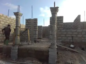 6bdrm Duplex in Kasoa for sale