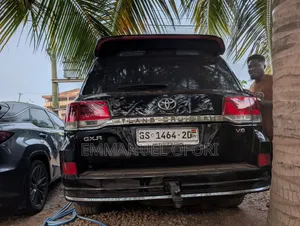 Toyota Land Cruiser 2018 Black