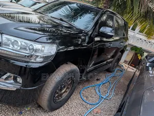 Toyota Land Cruiser 2018 Black