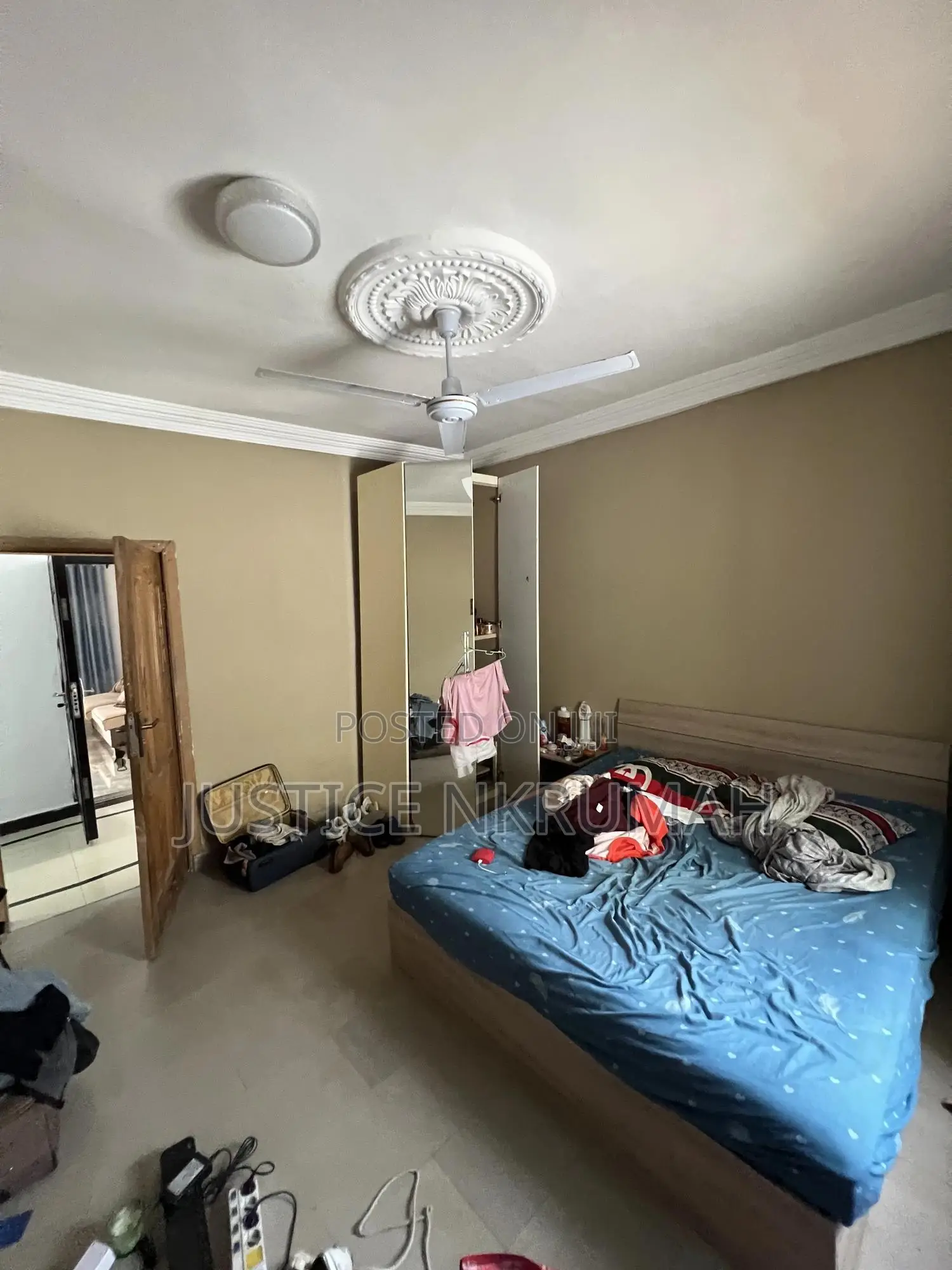 3bdrm Apartment in Mr. Justice Estate, Old Barrier for rent