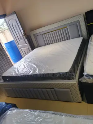 Royal King Size Bed Frame With Mattress