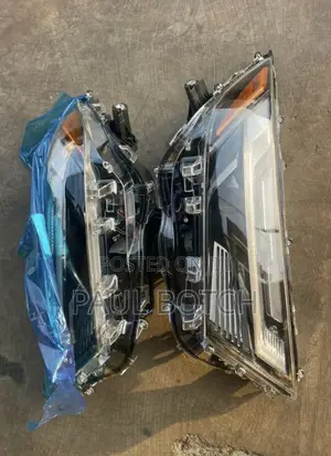 Original Toyota Rav4 2021-2024 Headlights