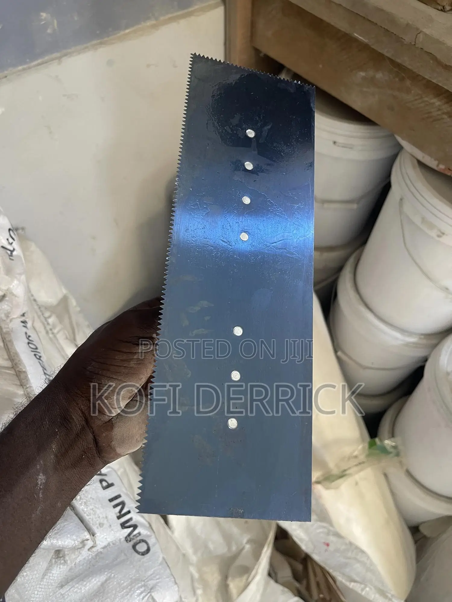Trowel - Expoxy Floor Paint Trowel