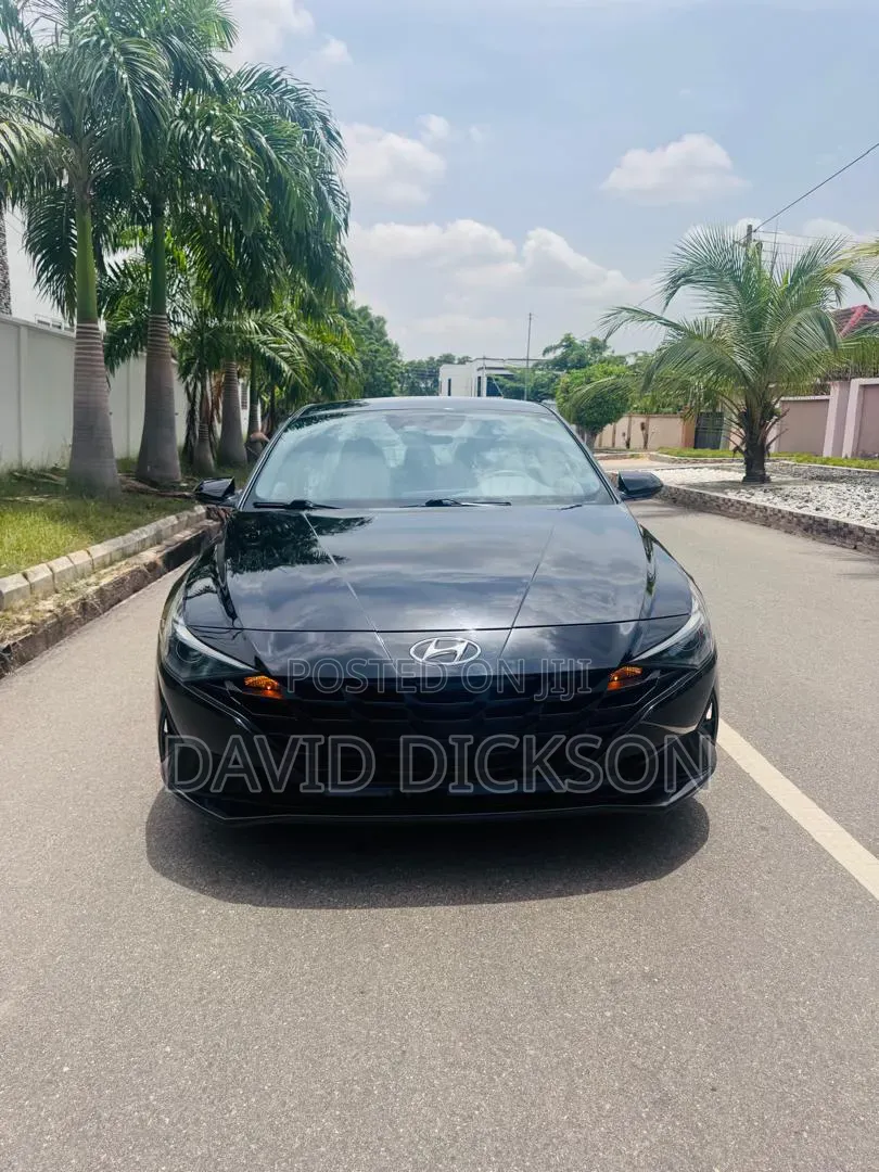 Hyundai Elantra 2022 Black