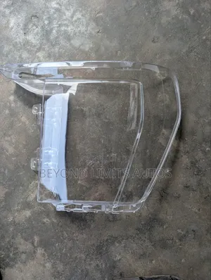 Ford F-150 2019,2020,2021,2022,2022 Headlight Glass / Cover