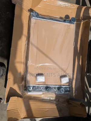 Mercedes Benz E Class 2002,2003,2004,2005,2006,2007,2008,2008 Radiator