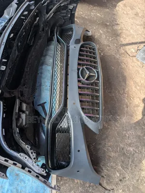 Mercedes Benz C300/ C43 Amg 2017,2018,2019,2020 Complete Front Bumper
