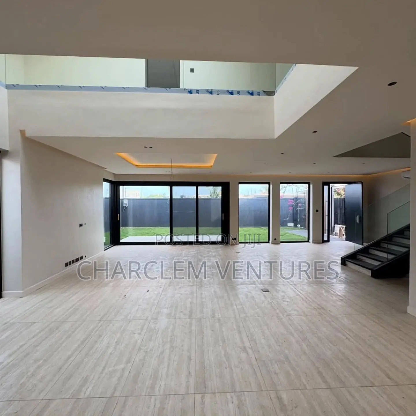 3bdrm House in Charclem Ventures, Accra Metropolitan for sale