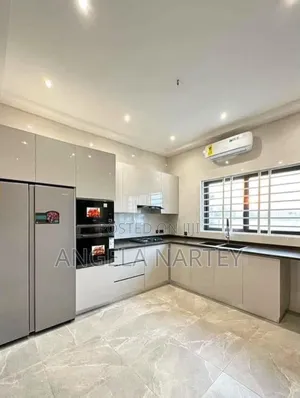 4bdrm House in Ogbojo East Legon, Accra Metropolitan for sale