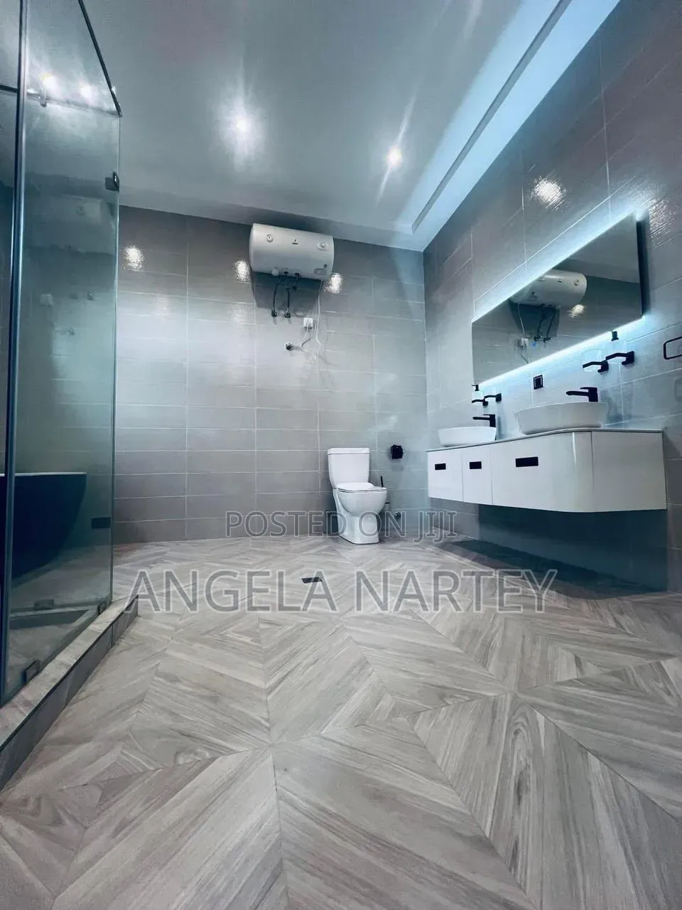 4bdrm House in Ogbojo East Legon, Accra Metropolitan for sale