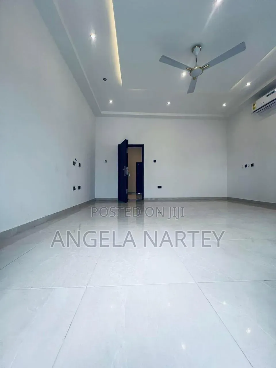 4bdrm House in Ogbojo East Legon, Accra Metropolitan for sale