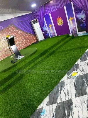 Artificial Green Grass Carpet for Church
