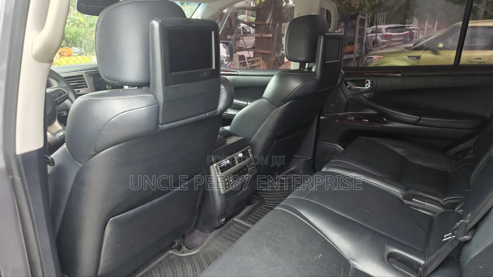 Lexus LX 570 (5 seats) AWD 2015 Gray