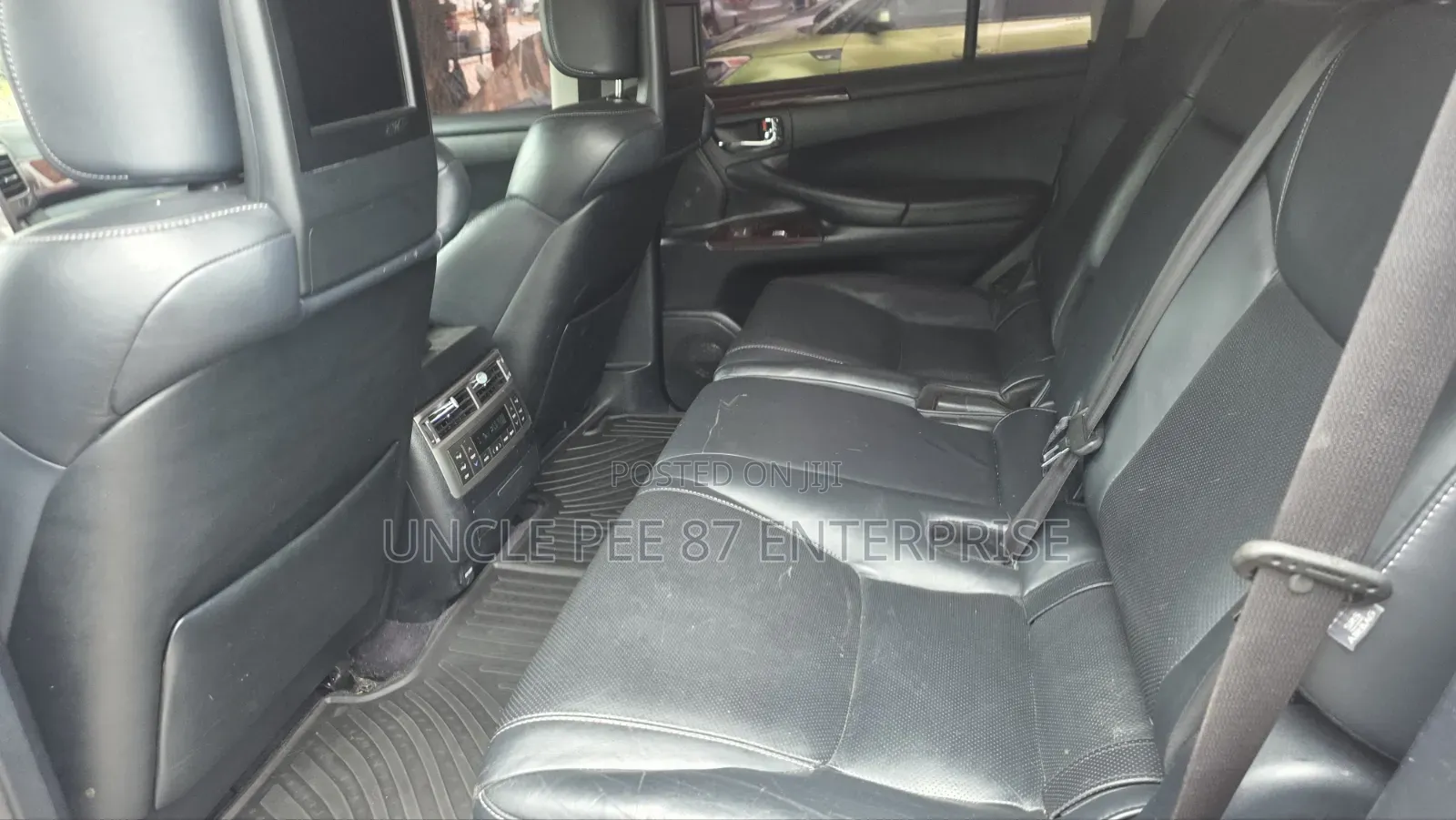 Lexus LX 570 (5 seats) AWD 2015 Gray