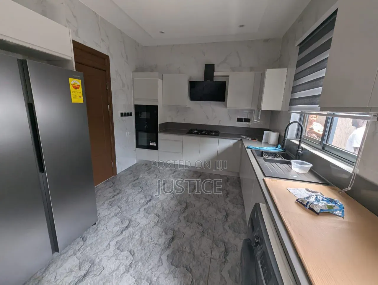 Furnished 5bdrm Townhouse / Terrace in Airport West for rent