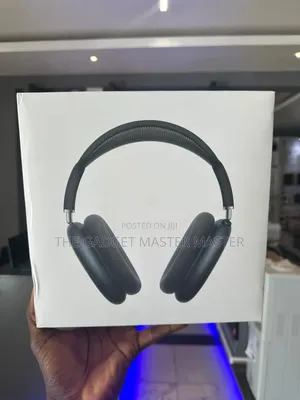 Apple Airpods Max 2 Closed-Back Headphone