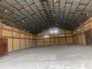 1,000 SQM Warehouse + Apartment at Spintex