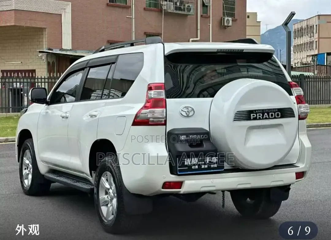 Toyota Land Cruiser Prado 2017 White
