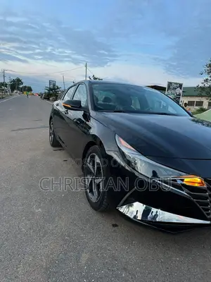 Hyundai Elantra Limited 2021 Black