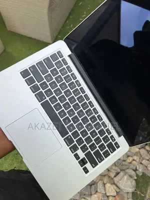 Laptop Apple MacBook Pro 2015 8GB Intel Core i5 SSD 128GB