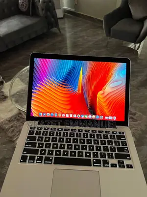 Laptop Apple MacBook Pro 2015 8GB Intel Core i5 SSD 128GB