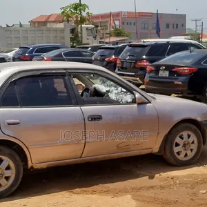 Toyota Corolla 1998 Gray