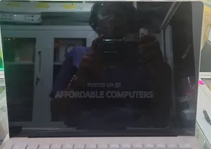 Microsoft Surface Laptop 2 Screen