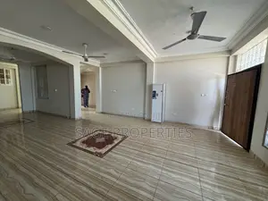 2bdrm Apartment in School Junction for rent
