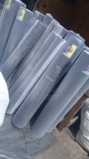 Damp-Proof Membrane. Medium Sizes
