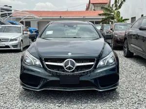 Mercedes-Benz E550 2017 Green