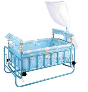 Metal Baby's Cot