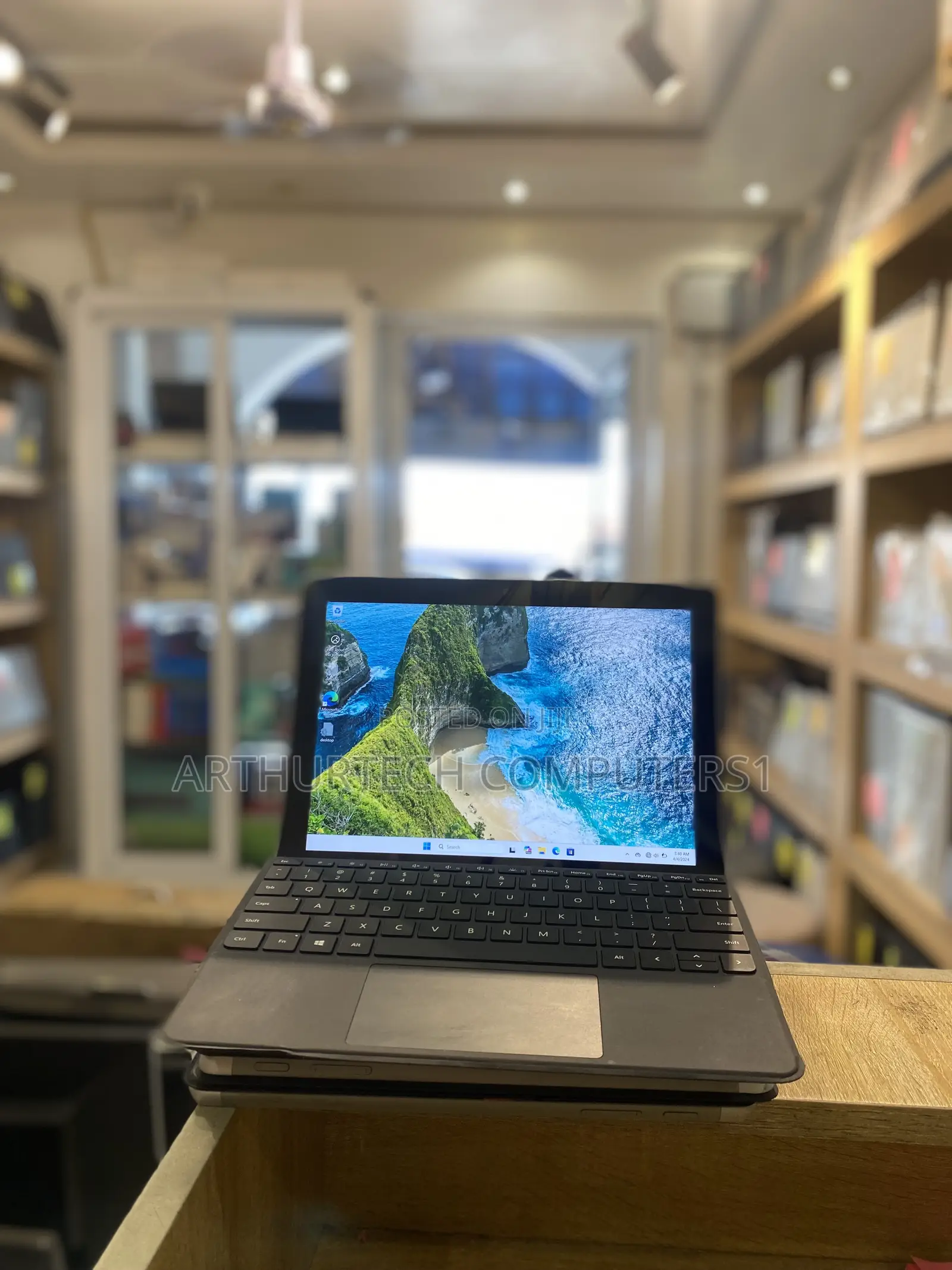 Laptop Microsoft Surface Go 8GB Intel Pentium SSD 256GB