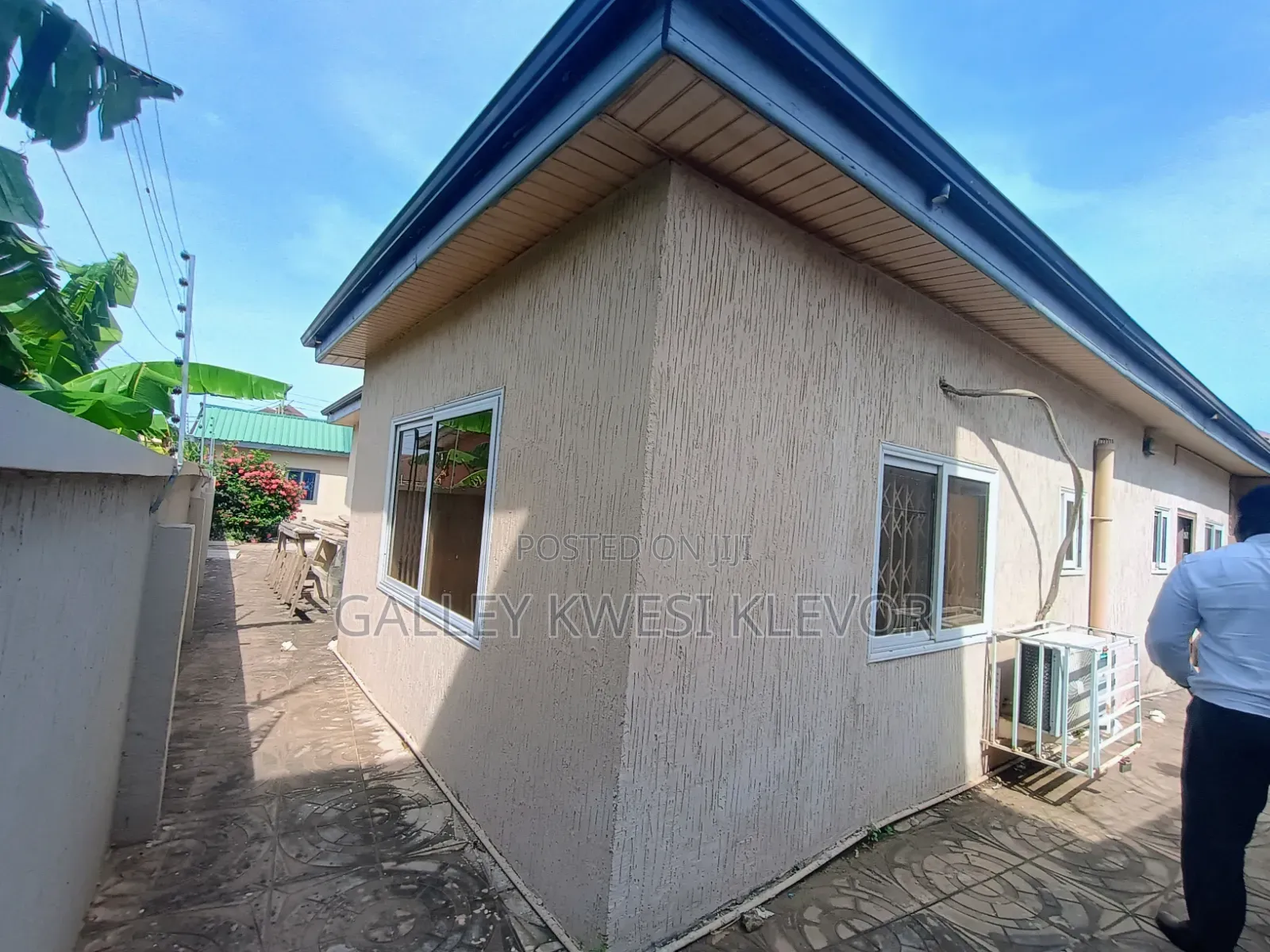 2bdrm House in Baatsona Total for rent