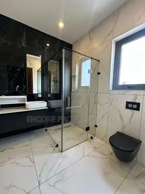 4bdrm House in East Legon for rent