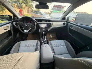 Toyota Corolla 2017 Red