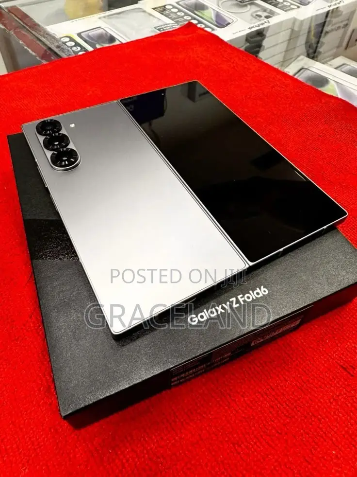 New Samsung Galaxy Z Fold6 256 GB Black