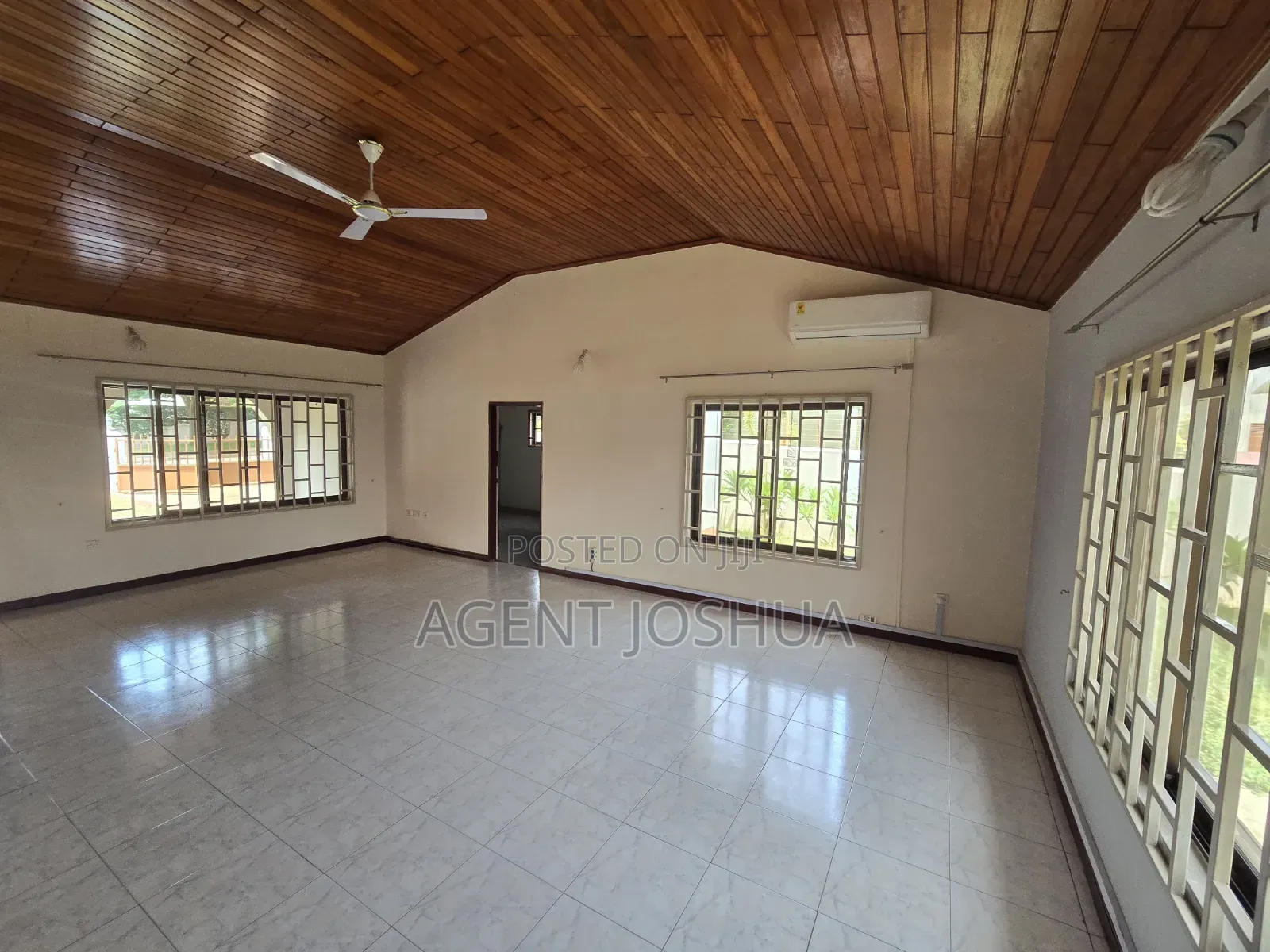 3bdrm House in Regimanuel Estate for rent
