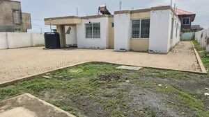 4bdrm House in Tema Community 25 for sale