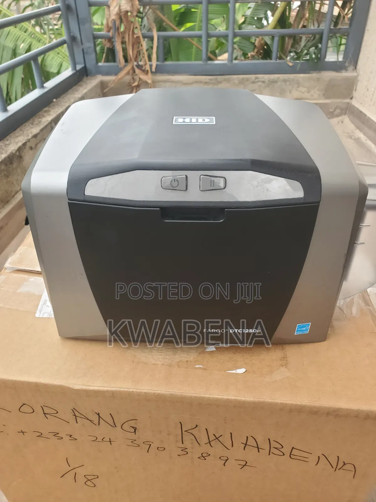 Fargo DTC 1250e Printer